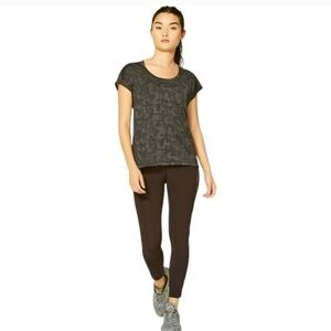 Lululemon Athletica Women's Black Camo Top